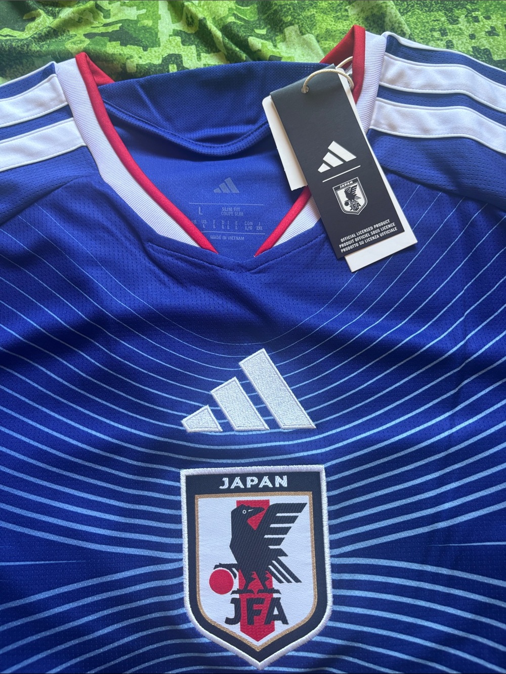 Adidas Japan National Soccer Team World Cup Jersey - Picture 2 of 4
